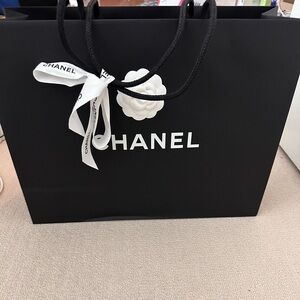 Chanel large paper bag🛍️